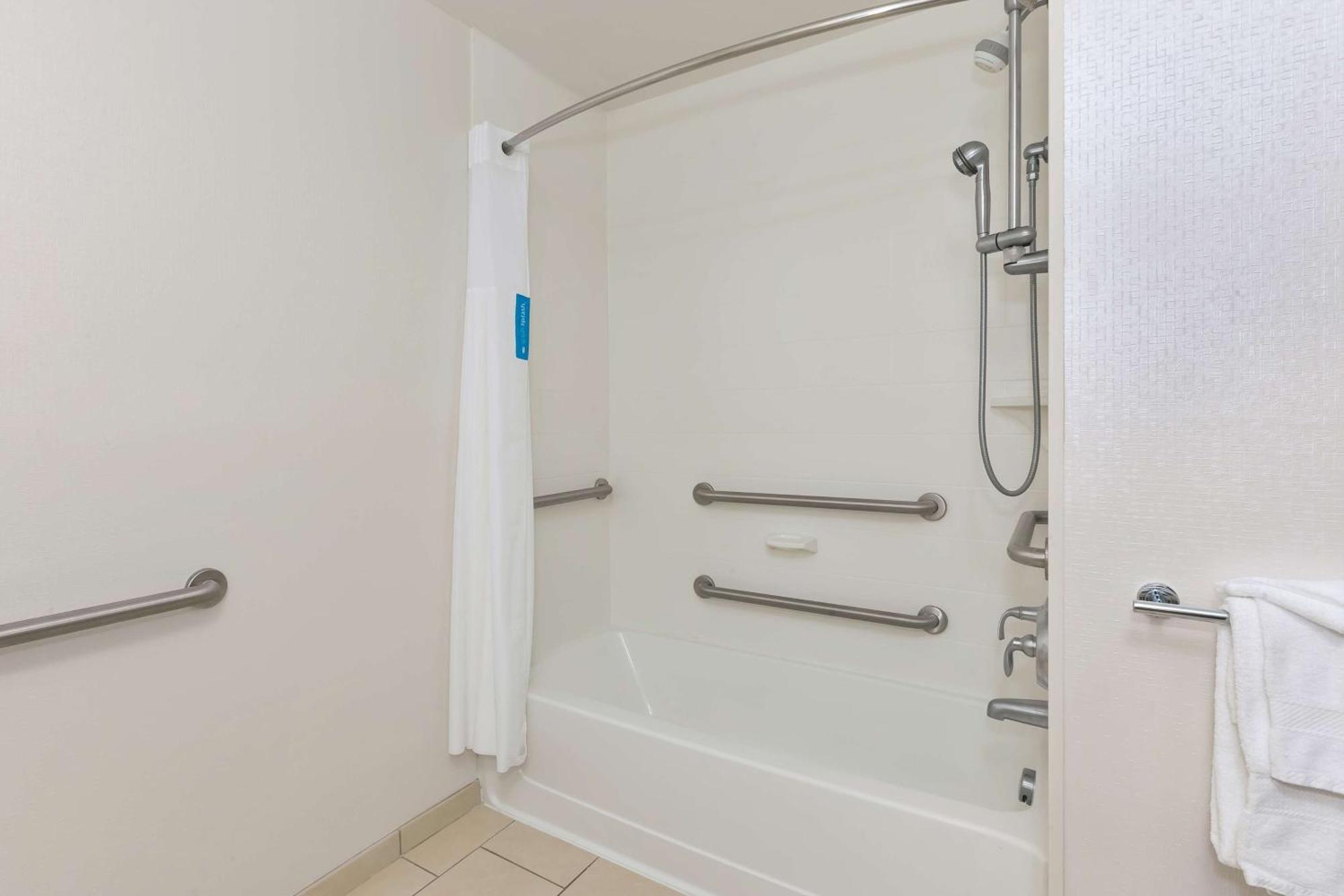 Hampton Inn And Suites Flint/Grand Blanc Εξωτερικό φωτογραφία