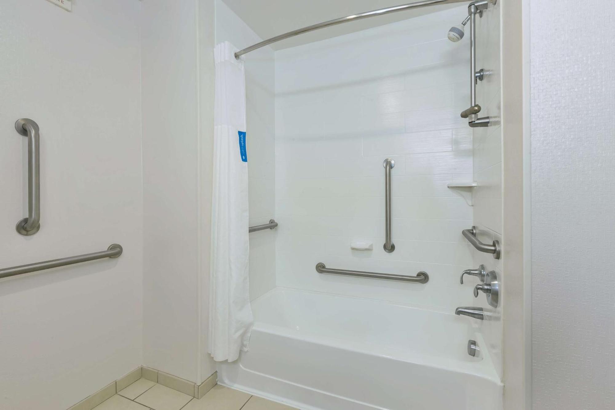 Hampton Inn And Suites Flint/Grand Blanc Εξωτερικό φωτογραφία